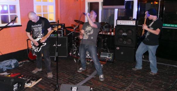 Live and Let Rock at the Kings Head